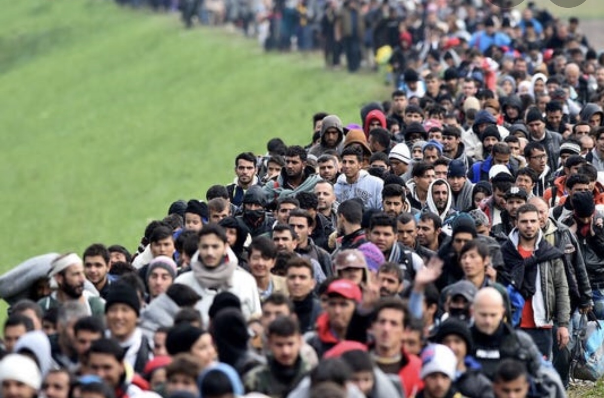 Türkiye, mültecilere Avrupa kapısını açtı
