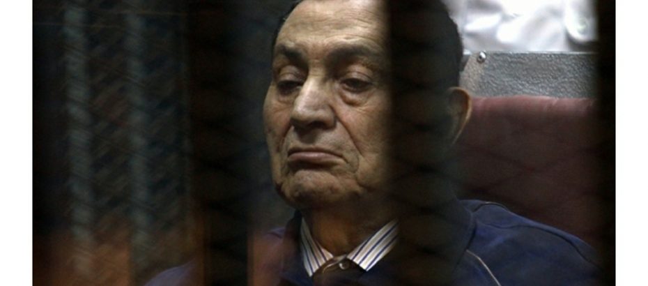Hüsnü Mübarek hayatını kaybetti
