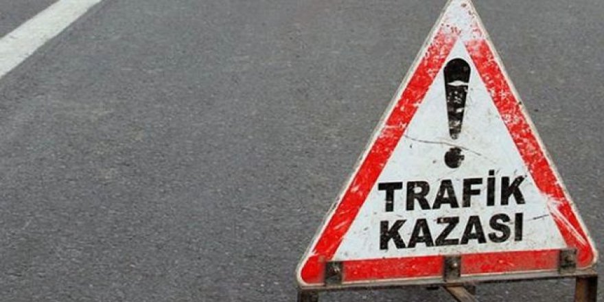 Girne-Alsancak yolunda kaza! Otobüs devrildi