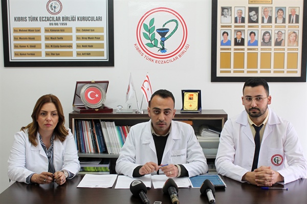 Öksüz: Fiyat artışında eczacıların suçu yok