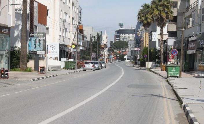 Pazar günleri sokağa çıkma yasağı kaldırıldı