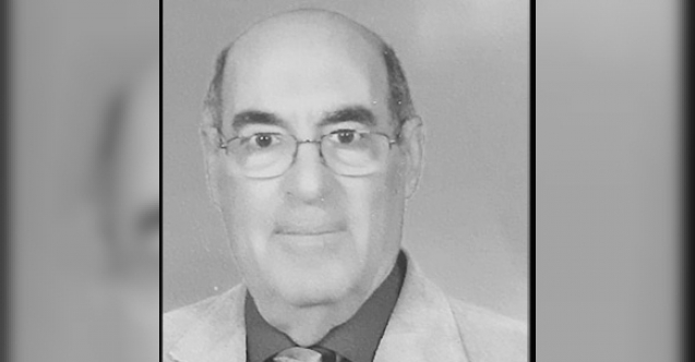 Silah arkadaşları yasa boğuldu