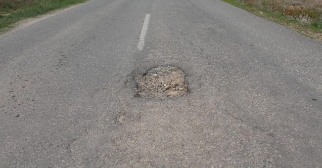 Vadili Paşaköy yolu yenileniyor