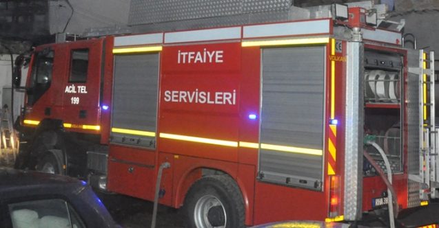 Yeniboğaziçi’nde ev yangını