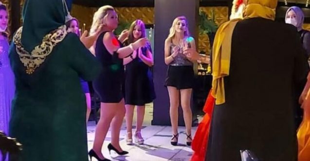 Kına baskını! Maskesiz göbek attılar