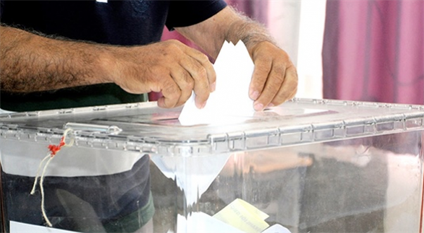 11 aday 11 farklı seçim sandığında oylarını kullanacak