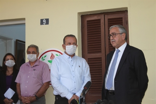 Akıncı'dan Tatar'a TV programı daveti