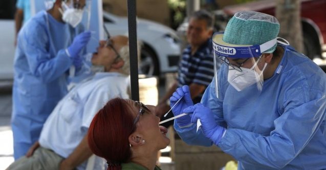 Güney Kıbrıs’ta Kovid-19 testi yaptırmayanlar baş ağrısı