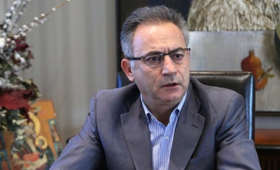 Neofitu diplomatik temaslarına devam ediyor