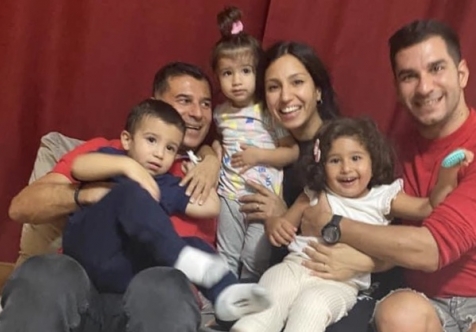 Özgürgün’den aile saadeti pozu: Torunlu, çocuklu...