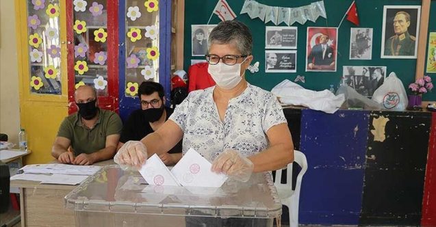 Seçime katılım % 54.72'te kaldı