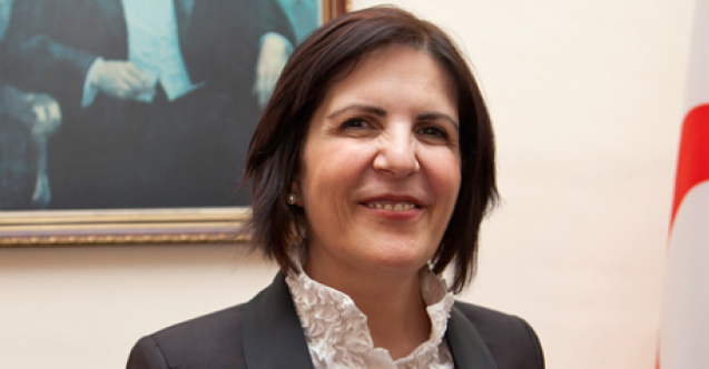 SİBEL SİBER DE İZOLE