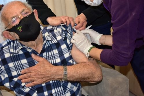 KKTC'de nüfusun yüzde kaçı aşılandı?