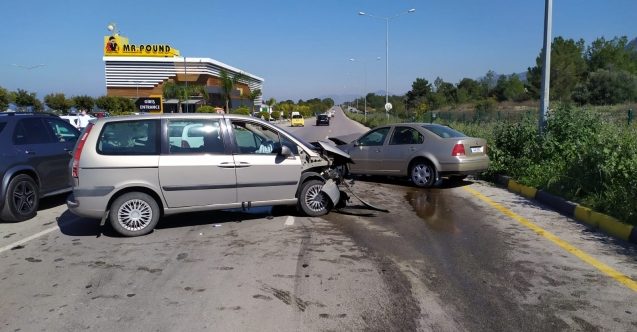 Ters şeride giren 87 yaşındaki kadın canından oldu