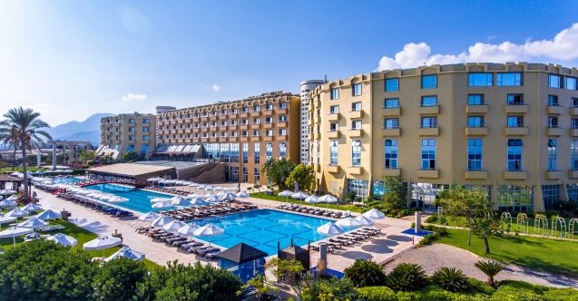 6 otel turistleri alıyor! Bugün hangi oteller açıldı?