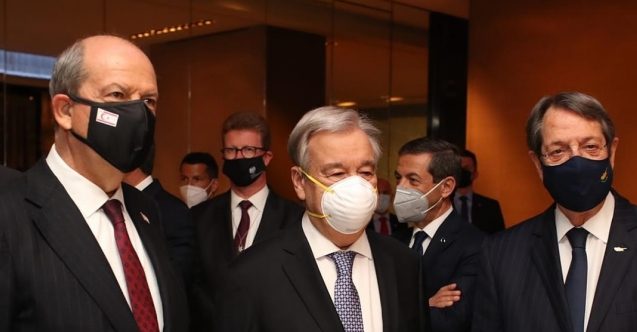 "Bayrak çocukları lolipop emiyorlar"