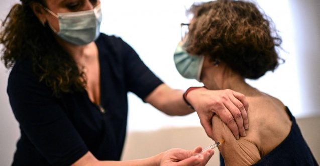 Güney, Astrazeneca aşısına devam ediyor
