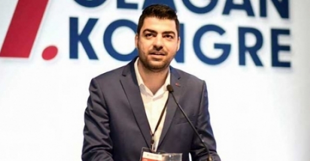 Senin'den Arıklıya eleştiri...Bu gömlek size fazla