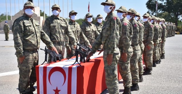 Genç mücahitler ant içti