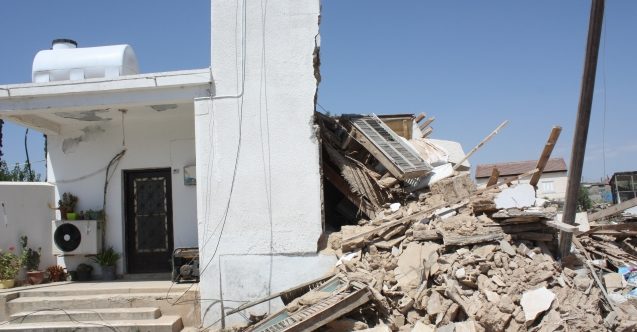 Özersay'dan başsağlığı mesajı: "Memleketin başı sağ olsun"