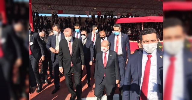 Erdoğan, Kıbrıs'a kalabalık bir heyetle geliyor