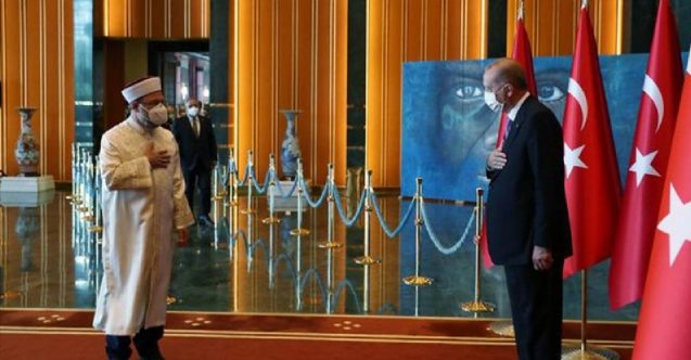 Diyanet, protokolde Genelkurmay'ın önüne geçti