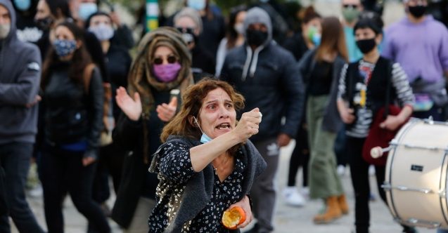 Rumlarda "aşı yaptırırsak içimize şeytanı alırız” diyenler var