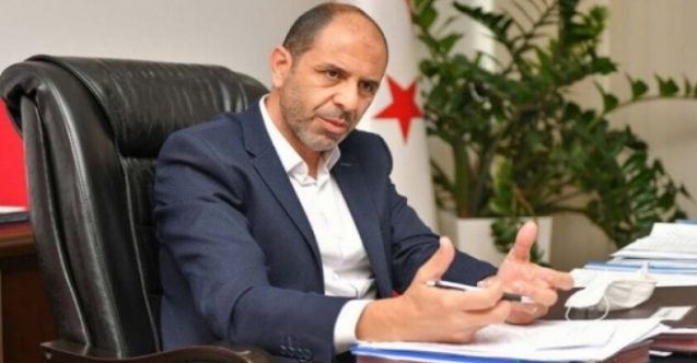 Özersay'dan Saner'e: “Gezip dolaşıp açıklamalar yapmayı bırakın”