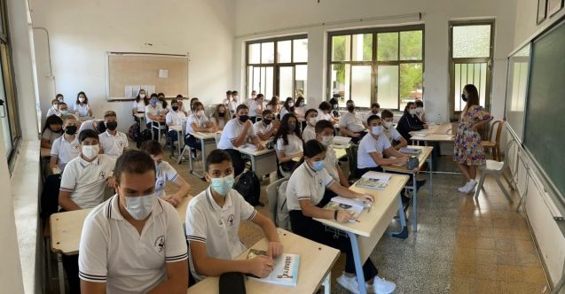 'Yüz yüze' değil 'tıka basa' eğitim!