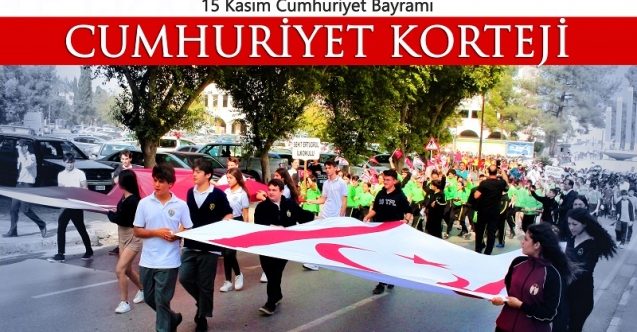 Lefkoşa’da Cumhuriyet Korteji yapılıyor