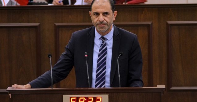 “Seçime giderken önceliğimiz kavşakların yeşillenmesi mi?”