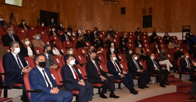 Törende kriz: Tatar'a öfkelenen öğretmenler salonu terk etti, Tatar isyan etti