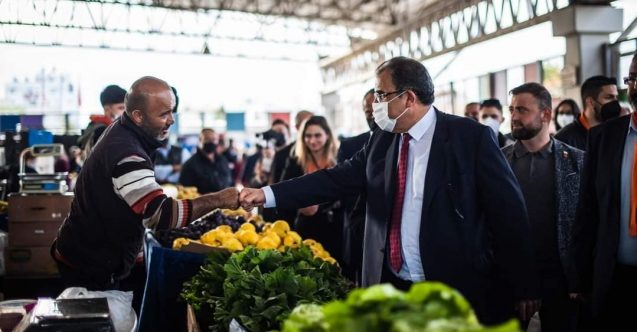 Sucuoğlu: "Sebze ve meyve, yüzde 50 ucuzladı"