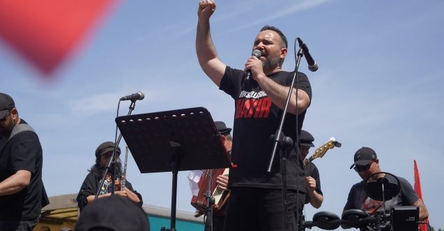 Tatar'a isyan: "Evliya Çelebi gibi Bursa’da geziyor, şeftali yiyor"