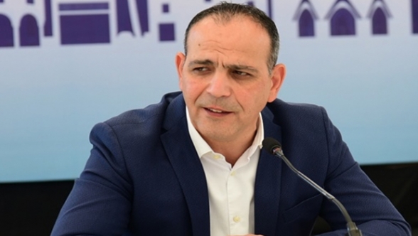 Harmancı, elektrik için Merkez Lefkoşa'nın kapılarını açtı