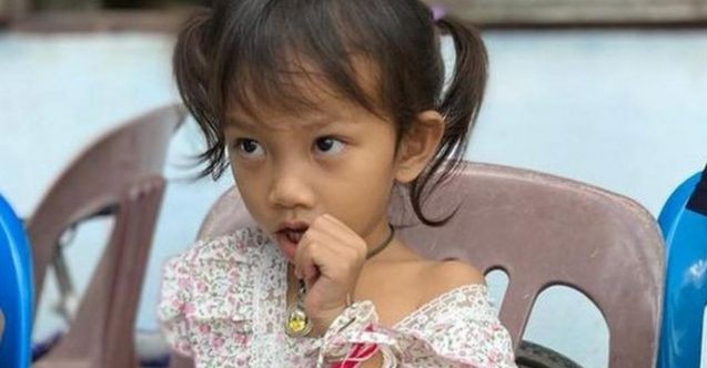 Tayland’daki yuva katliamından kurtulan tek çocuk Emmy'nin hikayesi
