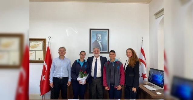 Girne Turizm Meslek Lisesi’nin ihtiyaçlarını Evkaf karşılıyor