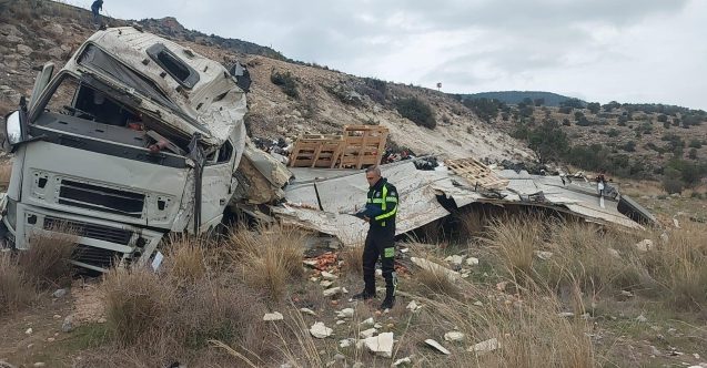 Girne dağ yolunda feci kaza