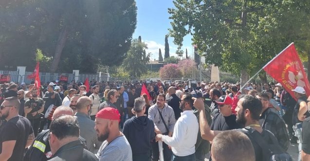 "Trafo merkezlerini 3 gündür polis bekliyor"