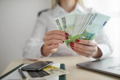 Güney Kıbrıs, asgari ücrette 22’nci sırada