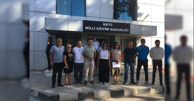 Çavuşoğlu'na istifa çağrısı