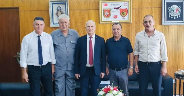 Kayıp Otobüs ile ilgili anıt talebi