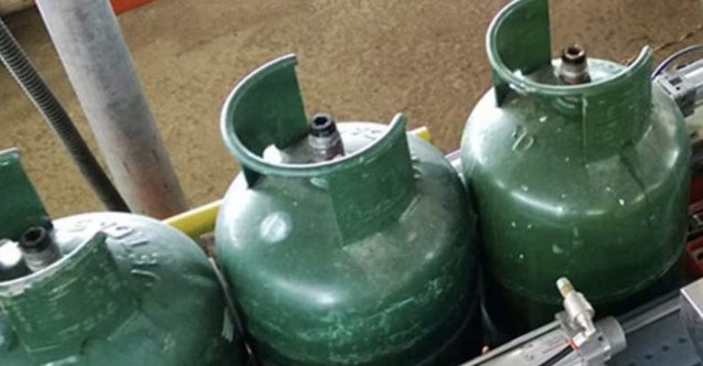 İki evden beş tüp gaz çalındı