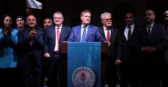 270 kişi YDP'ye katıldı