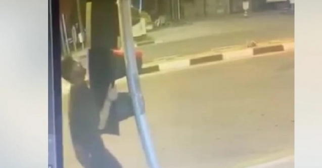 Bunu da gördük! Girne'de trafik ışığını çaldılar!