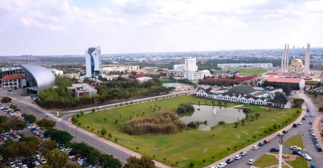 Kuzey Kıbrıs’ın en iyi ilk 50 akademisyeninin yüzde 62’si, YDÜ kadrosunda!