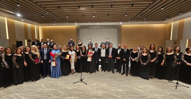 Dubai'de Kıbrıs şarkıları yankılandı