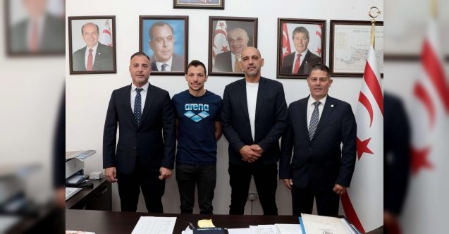 Cahitoğlu’ndan Milli yüzücü Ulaç’a destek sözü