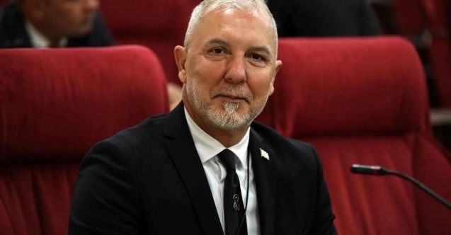 DP'de Serhat Akpınar depremi