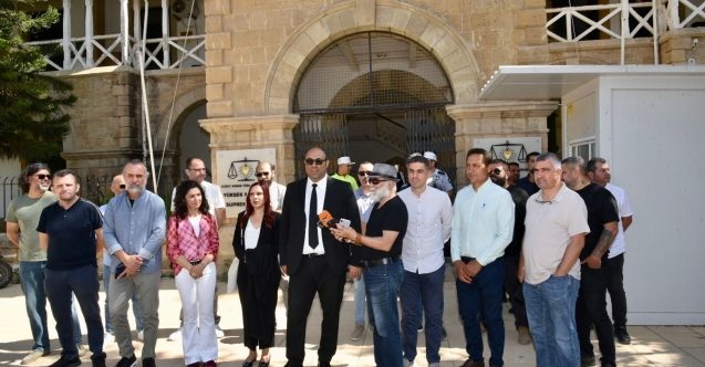 "Bu ülkede yapılmak istenen dayatmadır"